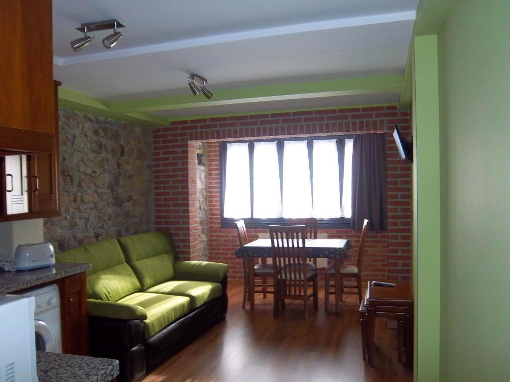 Apartamentos Entrepalacios Avilés Pokoj fotografie
