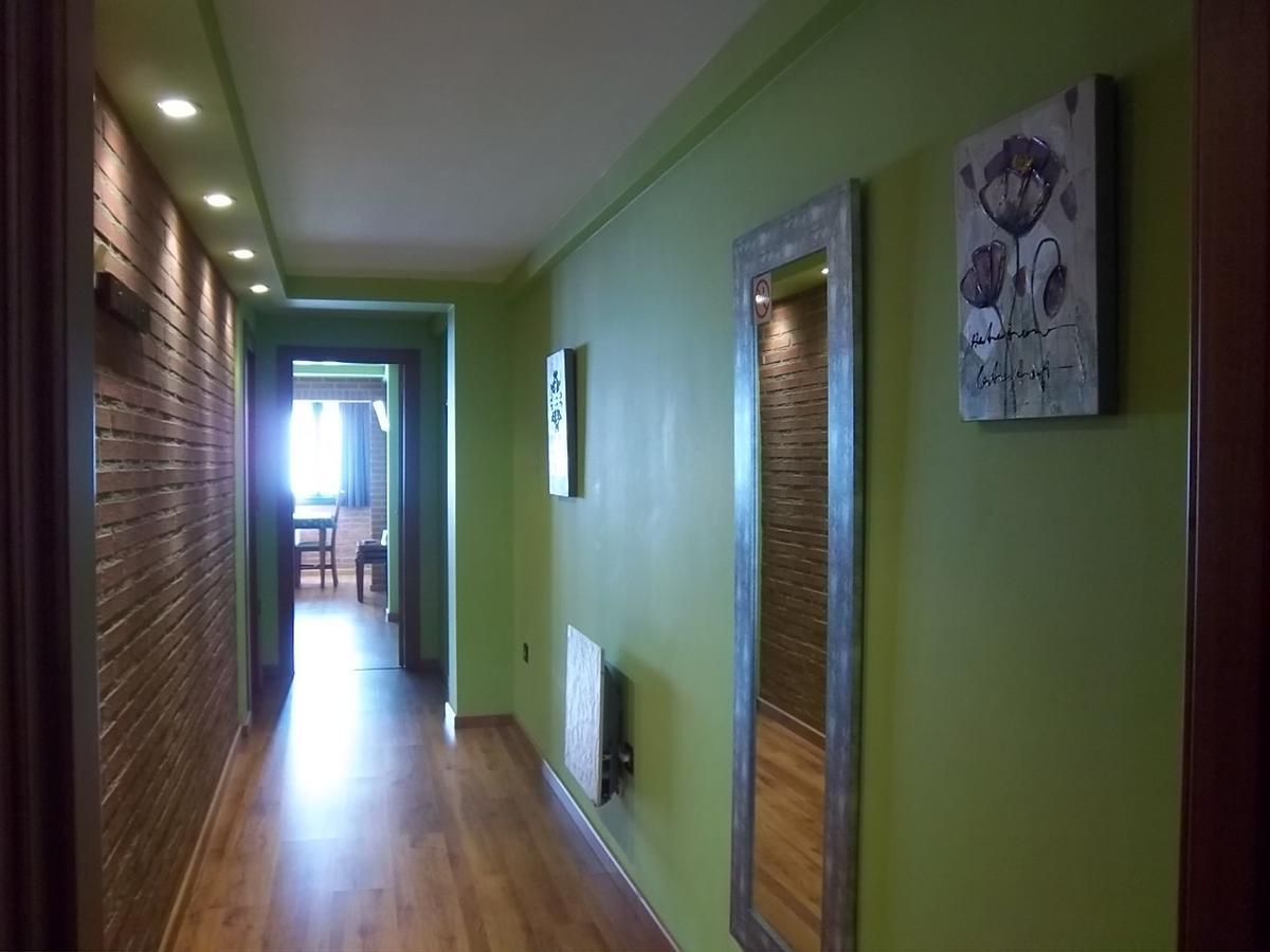 Apartamentos Entrepalacios Avilés Exteriér fotografie